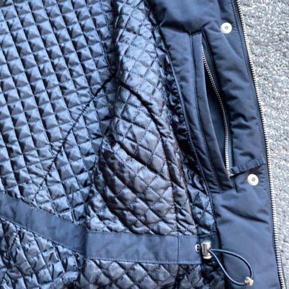 Lands End ♡ LIKE NEW Parka w. Quilted Interior & Removable Faux Fur Collar - Picture 4 of 10